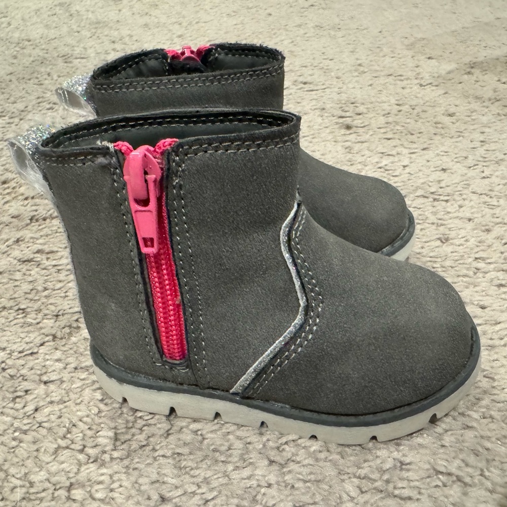 OshKosh toddler girls gray boots size 4